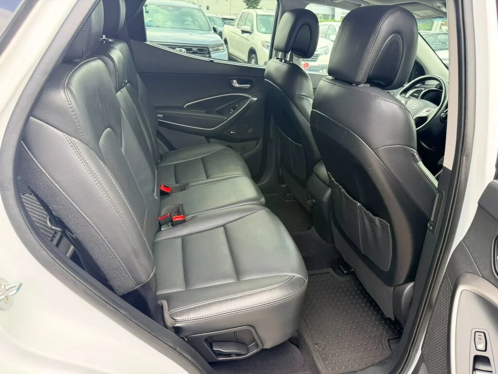 Used 2017  Hyundai AWD 2.0T Ultimate Dilawri Certified   Local BC   R image 14