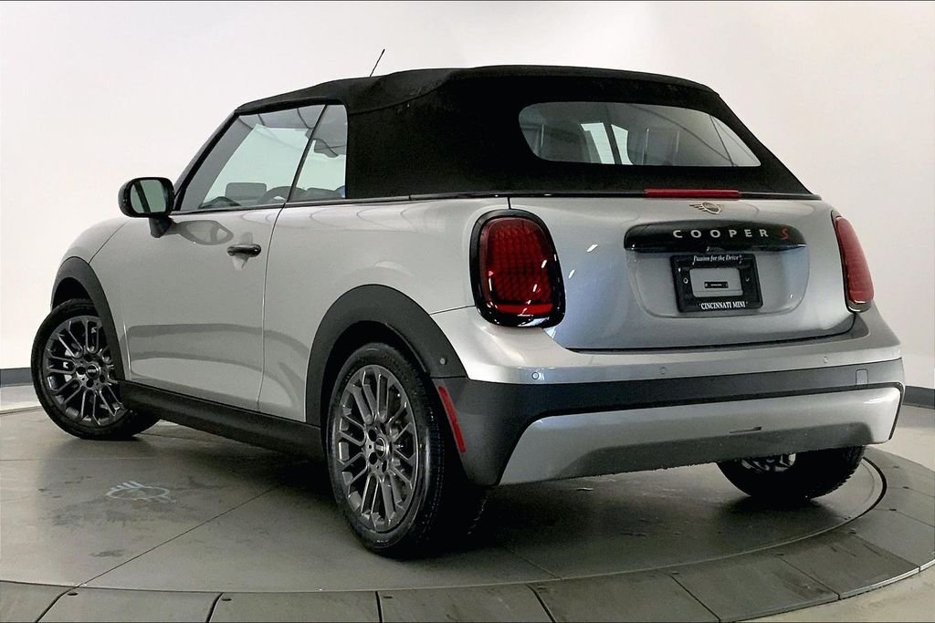 Used 2026 Melting Silver III Metallic MINI Signature Plus image 2