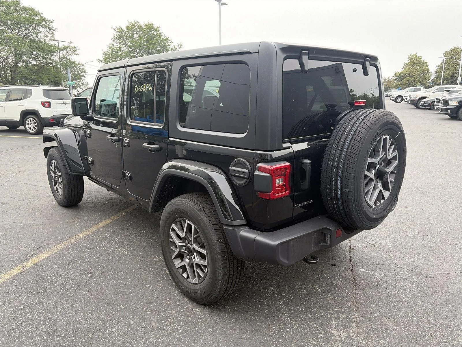 Used 2026 Black Jeep Sahara image 5