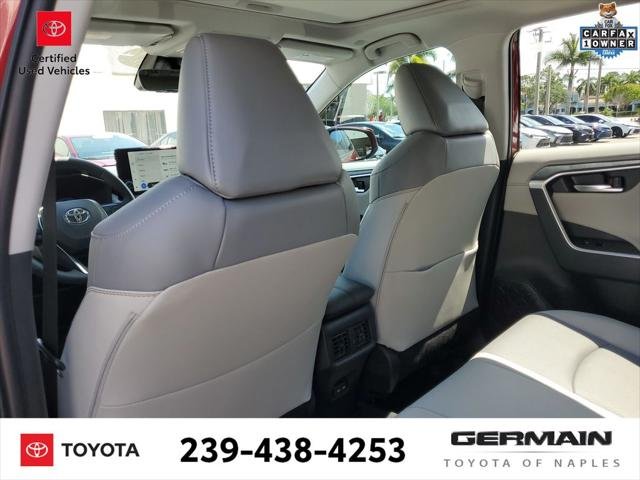 Certified Used 2025 RUBY FLARE PEARL Toyota  image 21