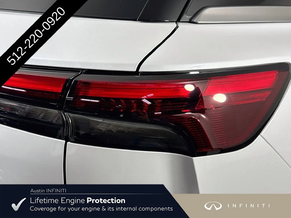 New 2027 White INFINITI LUXE image 35
