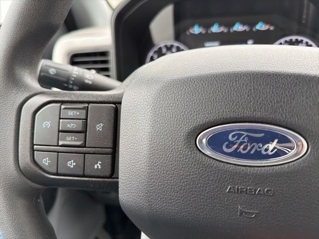 New 2026 Oxford White Ford F-350® XL image 17