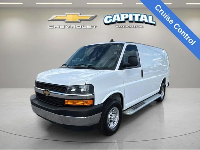 Used 2024 Summit White Chevrolet WT image 9