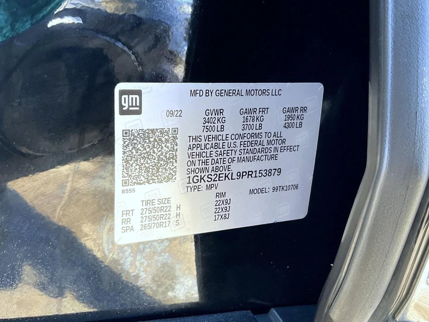 Used 2023 Black GMC Denali Ultimate image 28