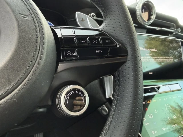 New 2025 Grigio Lava Metallic Maserati ~ GRIGIO LAVA / NERO image 31