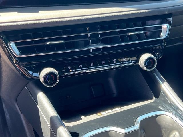 New 2026 Mosaic Black Metallic Chevrolet LT image 25
