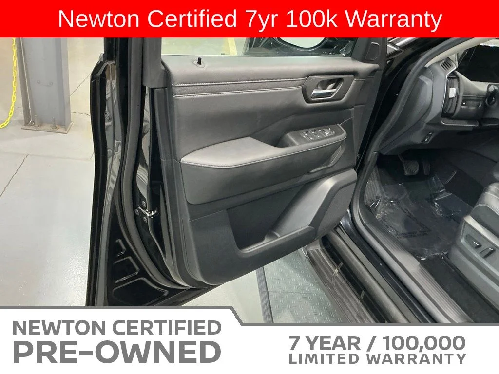 Certified Used 2025 Super Black Nissan SV image 41