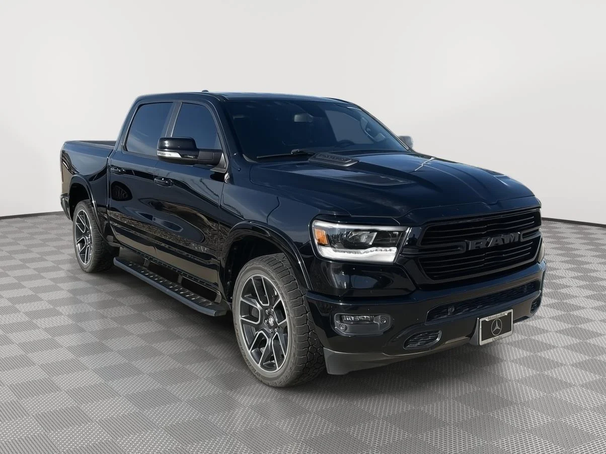 2019 RAM 1500 Laramie 4x4 Crew Cab 5'7's photo