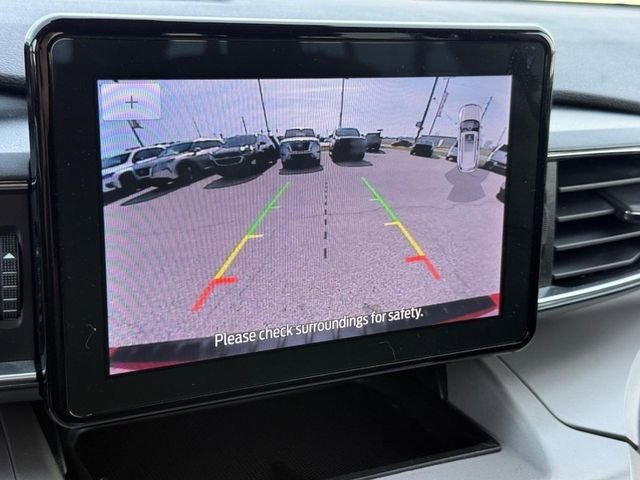 Used 2023 Red Ford XLT image 19