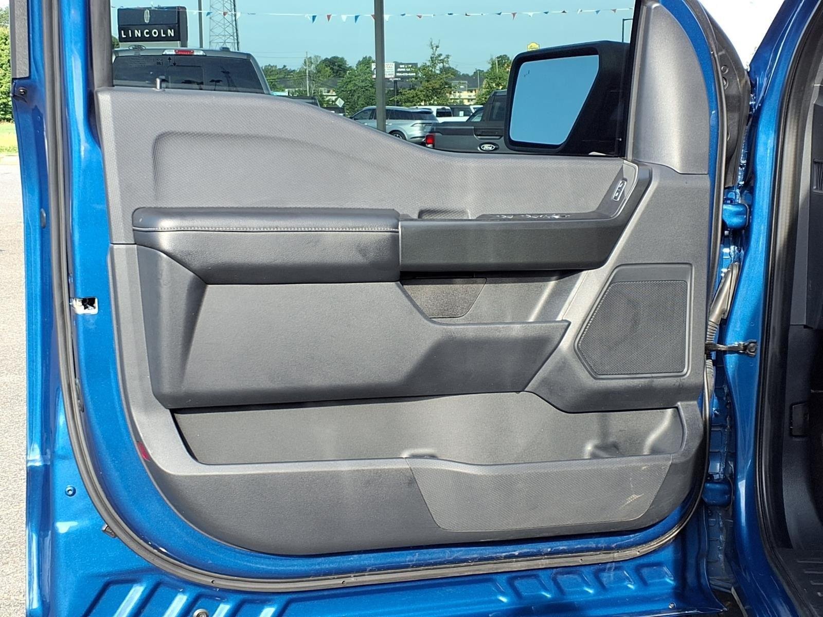 Used 2024 Atlas Blue Metallic Ford STX image 28
