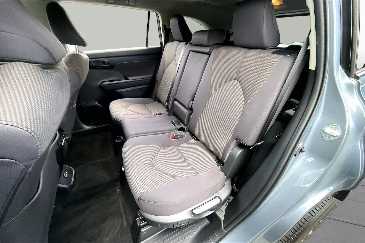 Used 2023 Moon Dust Toyota LE image 19