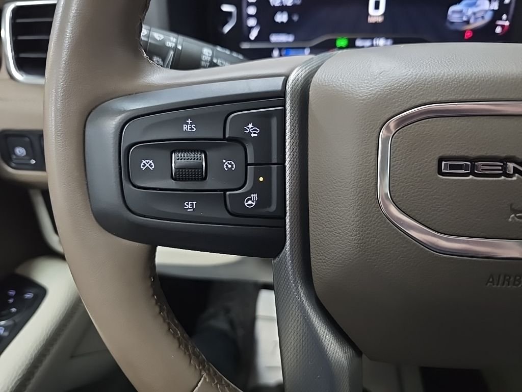 Used 2023 Titanium GMC Denali image 20
