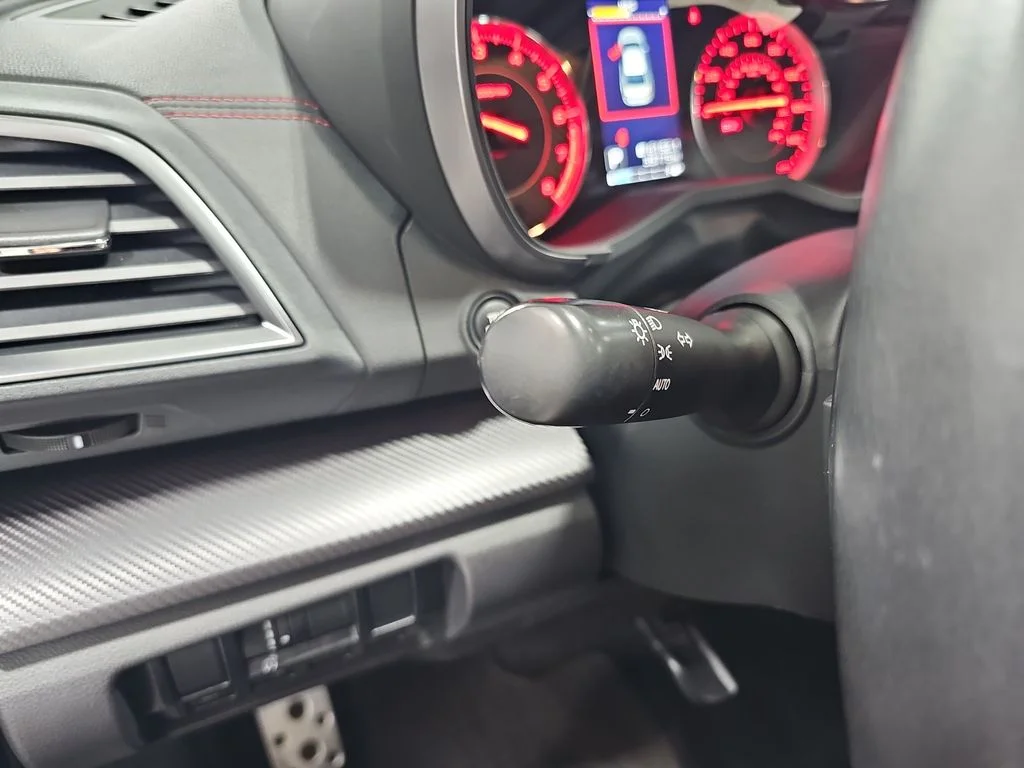 Used 2018 Blue Subaru 2.0i Sport image 27