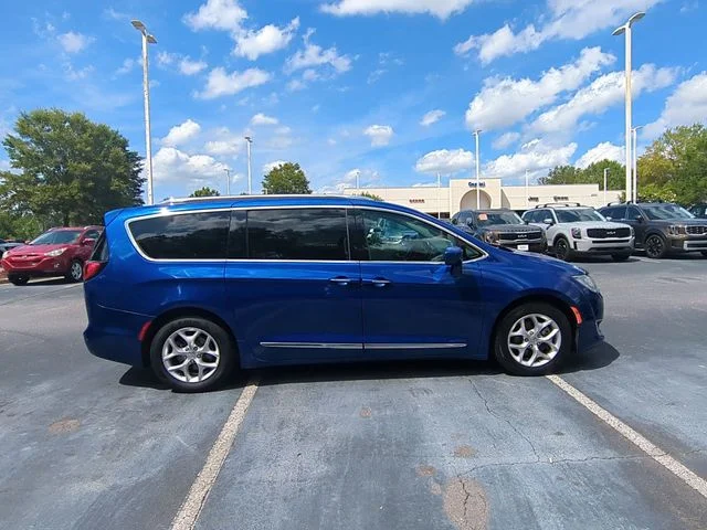 Used 2019 Blue Chrysler Touring L image 6
