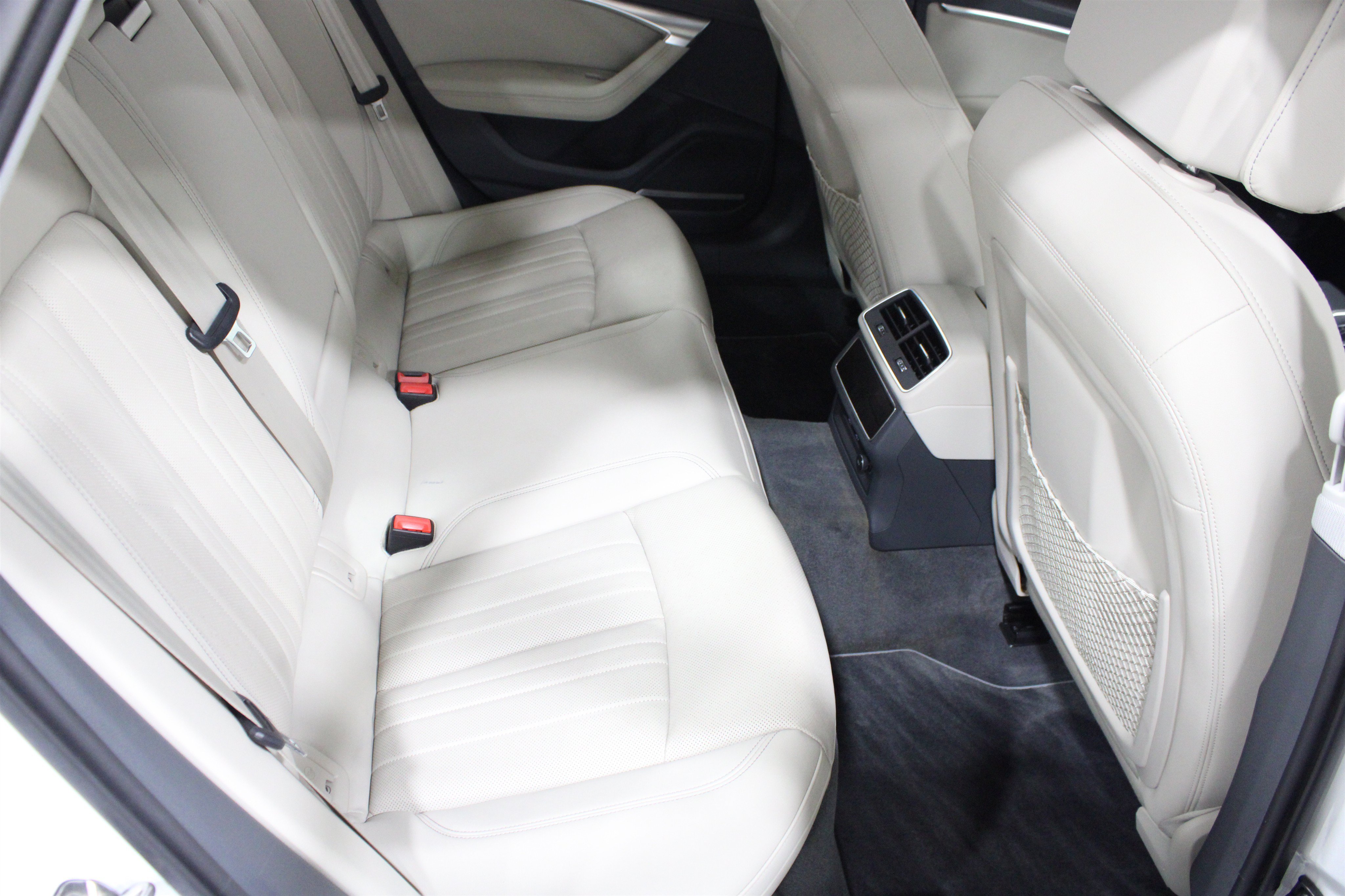Used 2019 Glacier White Metallic Audi Premium Plus All-Wheel Drive image 23