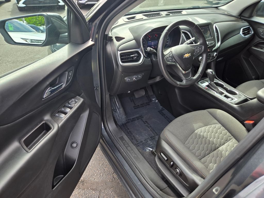 Used 2020 Nightfall Gray Metallic Chevrolet LT image 19