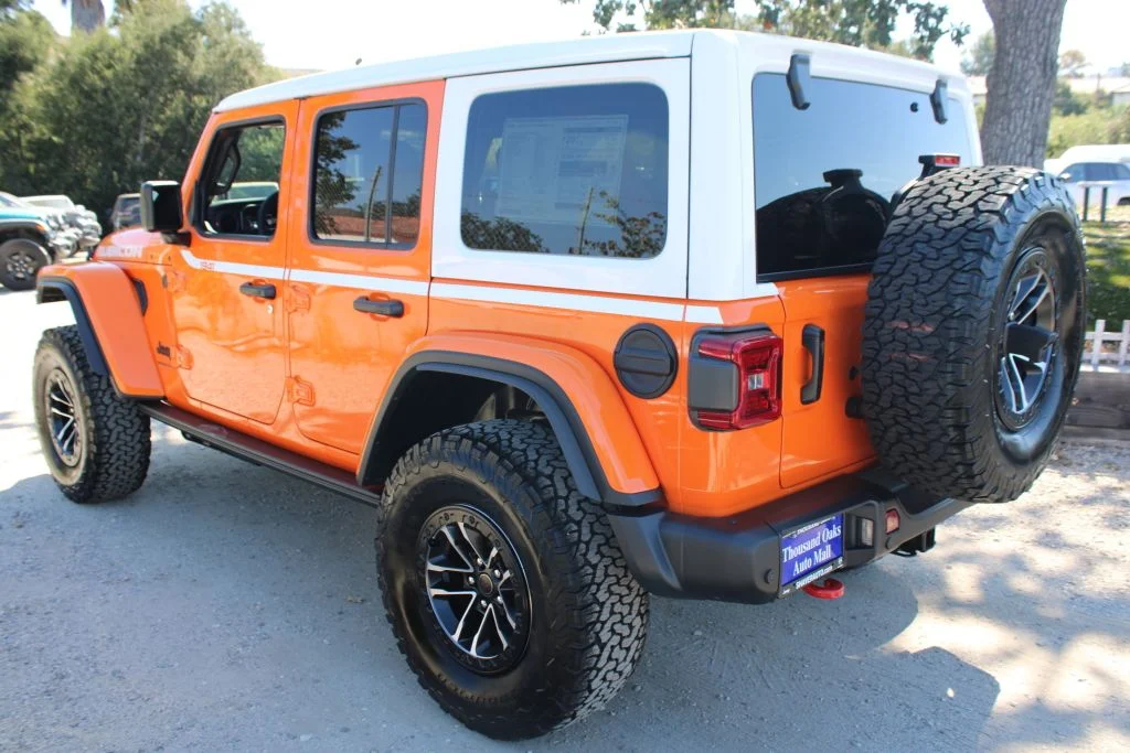 New 2026 Joose Exterior Paint Jeep Rubicon X image 6