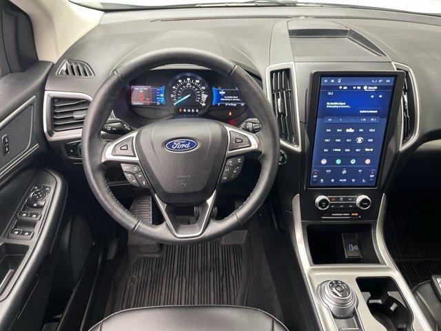 Used 2024 Star White Metallic Tri-Coat Ford SEL image 16