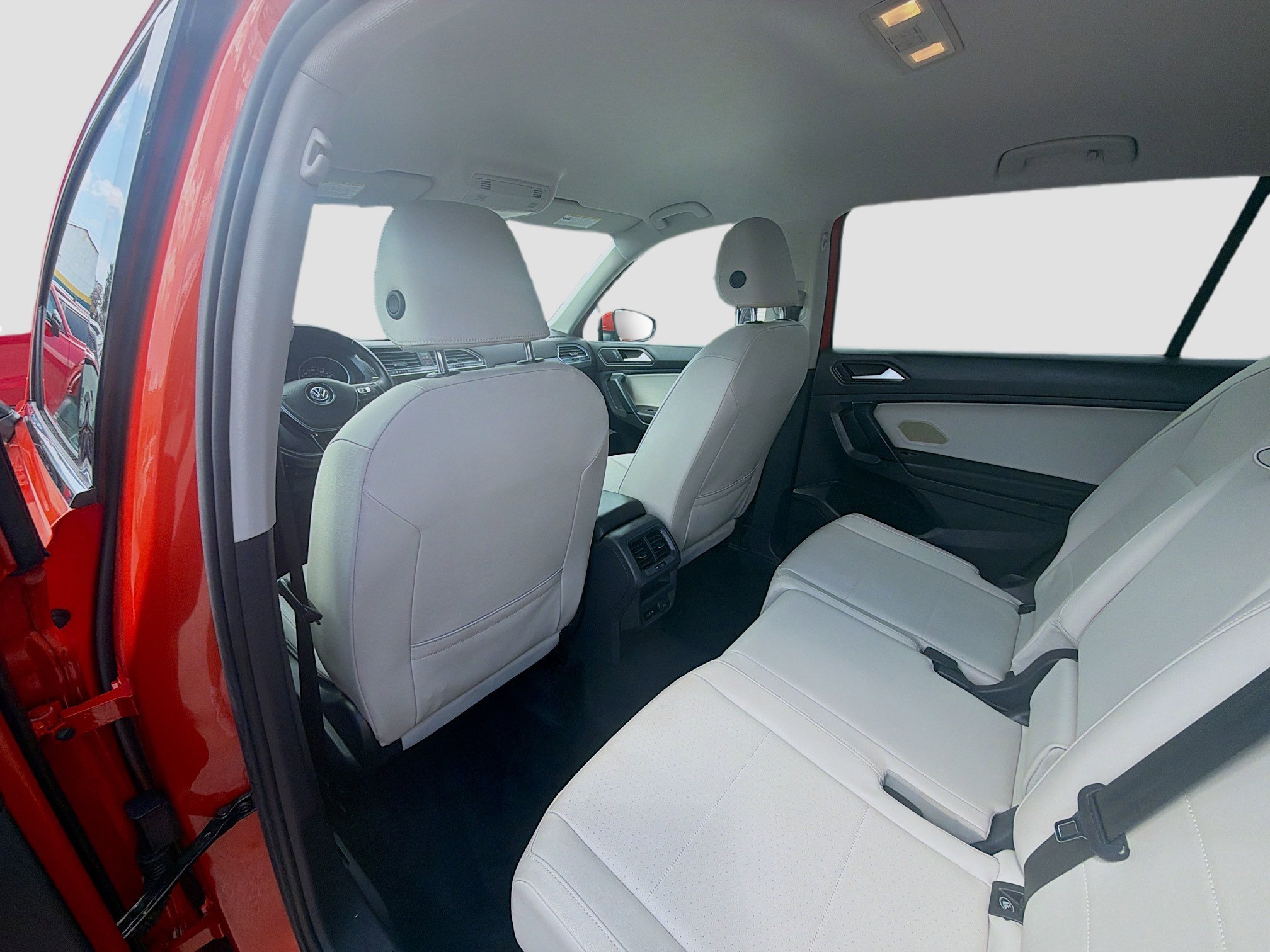 2019 Volkswagen Tiguan SE - Photo 22