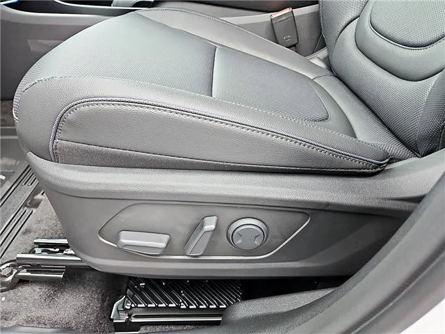 New 2026 Creamy White Pearl Hyundai Limited image 13