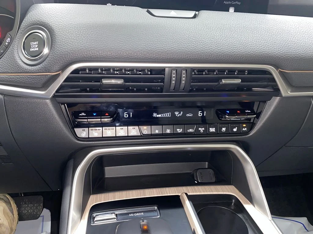 2026 Mazda CX-90 Preferred Package - Photo 25