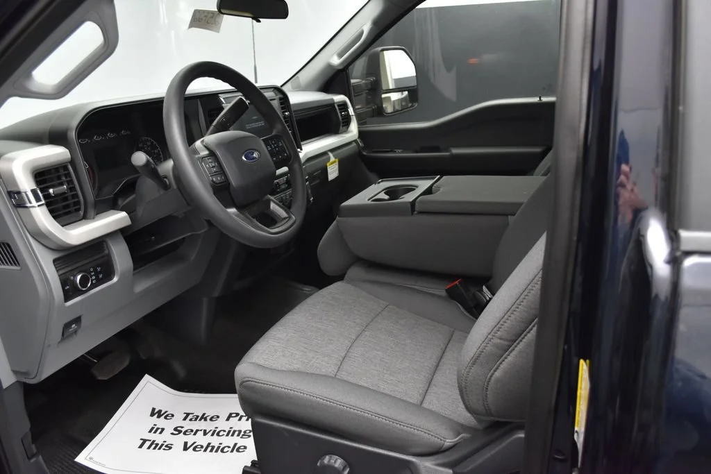 2025 Ford F-250 Super Duty XL - Photo 16