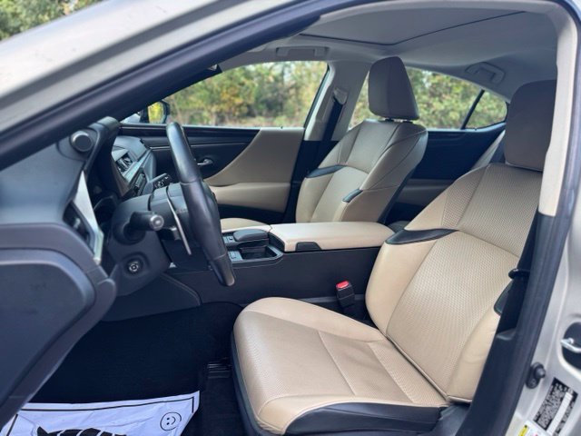 Used 2020 Beige Metallic Lexus 350 image 10