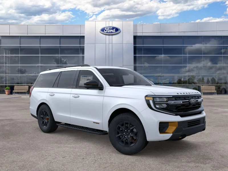 New 2026 Star White Metallic Tri-Coat Ford Tremor® image 7