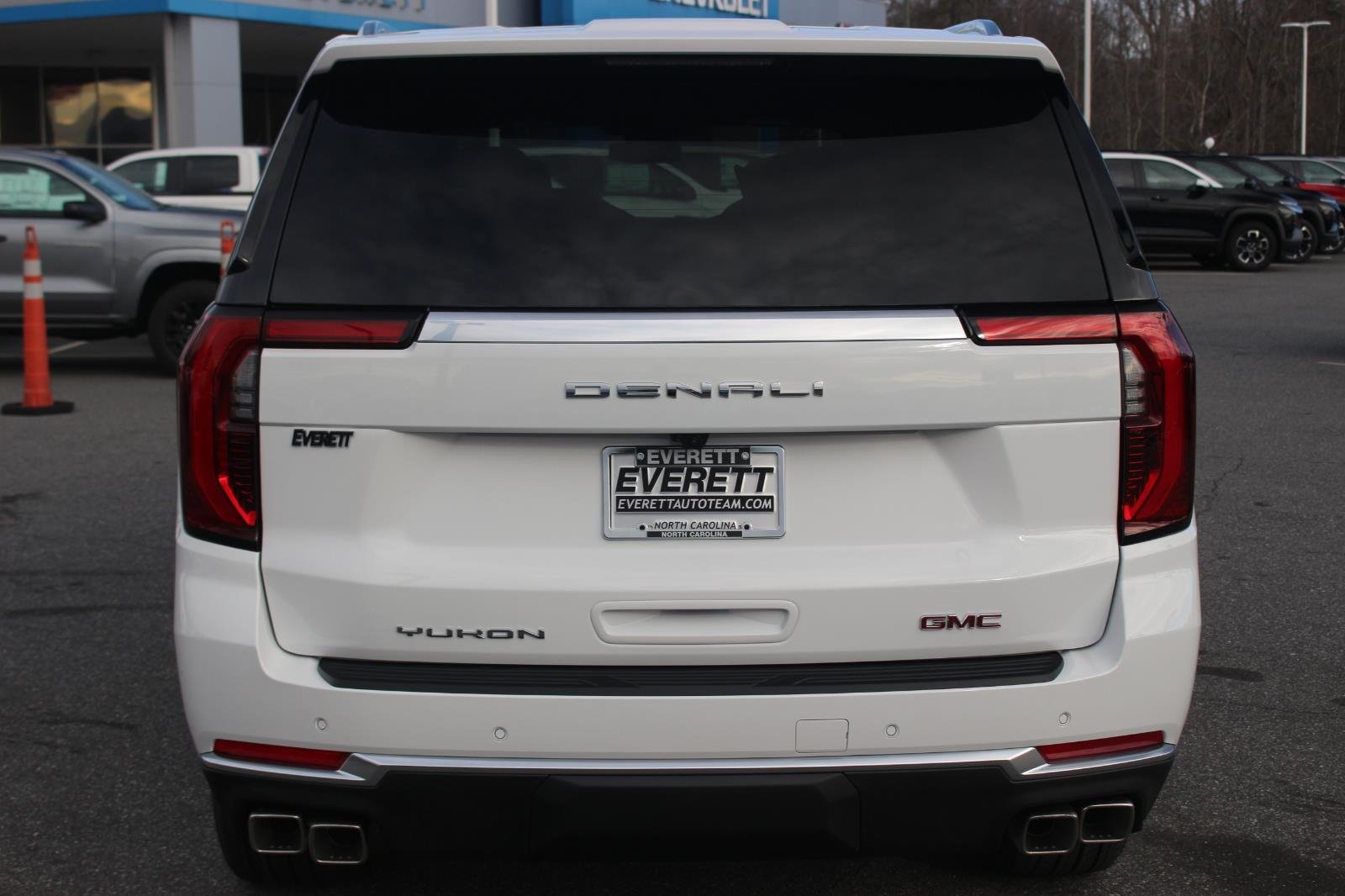 New 2026 Summit White GMC Denali image 6