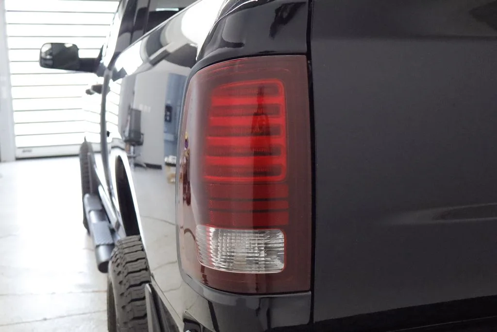 Used 2014 Black Ram Big Horn image 9