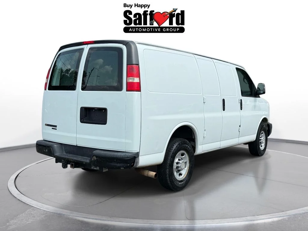 Used 2013 White Chevrolet Work Van image 8