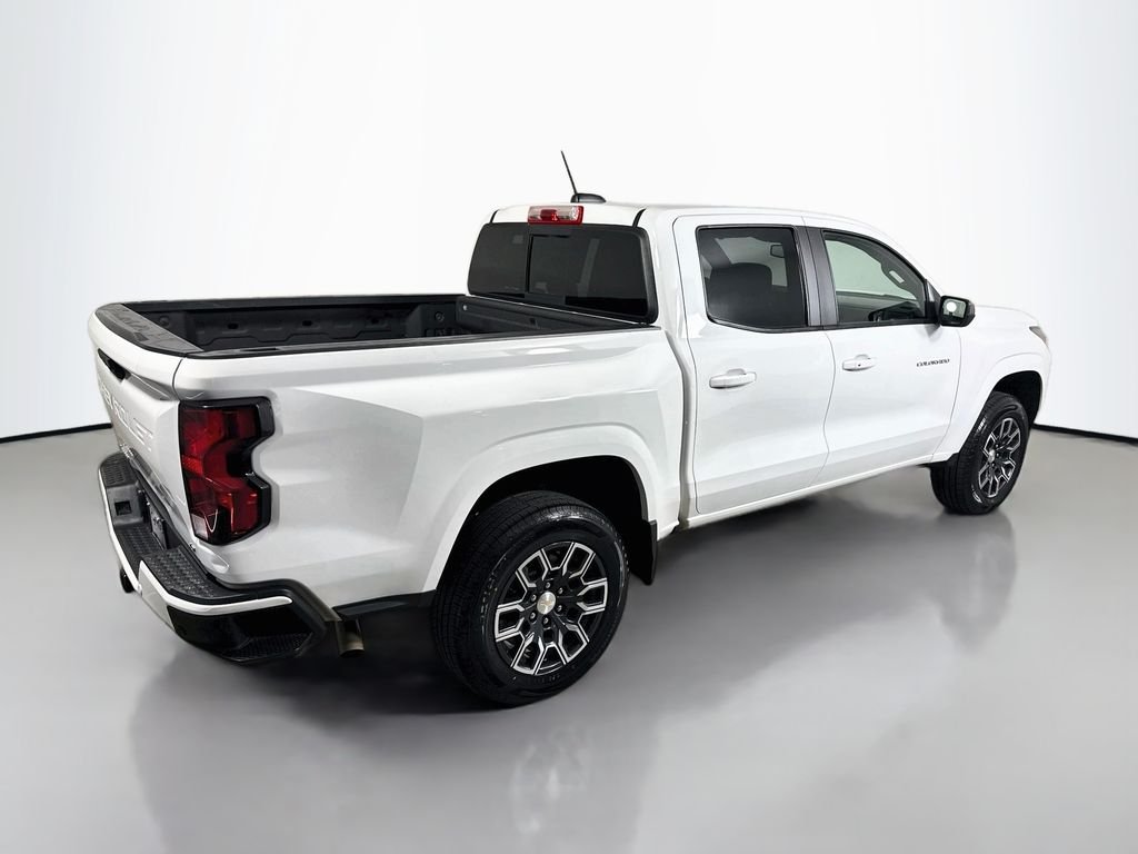 Used 2023 Summit White Chevrolet 2WD LT image 7