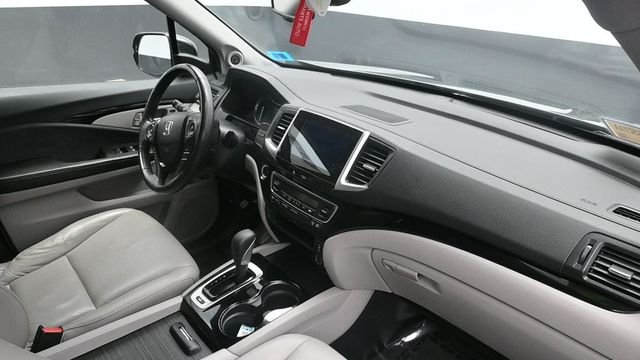 Used 2017  Honda RTL-E image 14