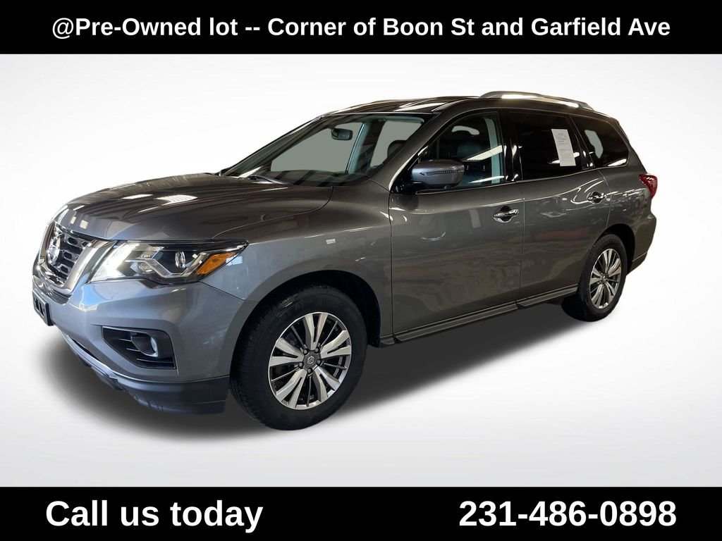 Used 2020 Gray Nissan SL image 1