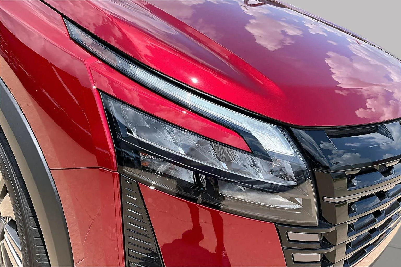 New 2026 Scarlet Ember Tintcoat Nissan SV image 13