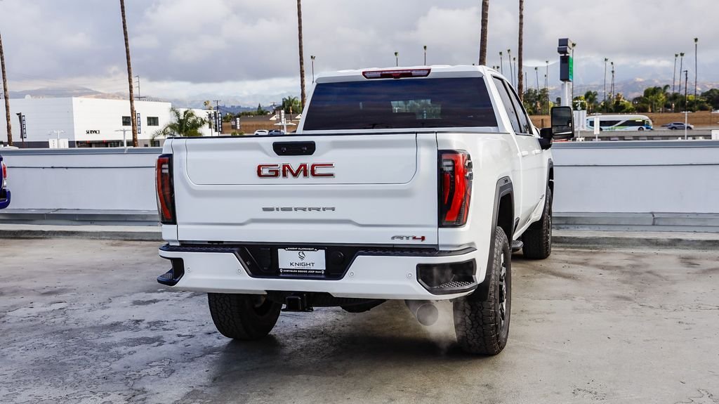 Used 2025 Summit White GMC AT4 image 9
