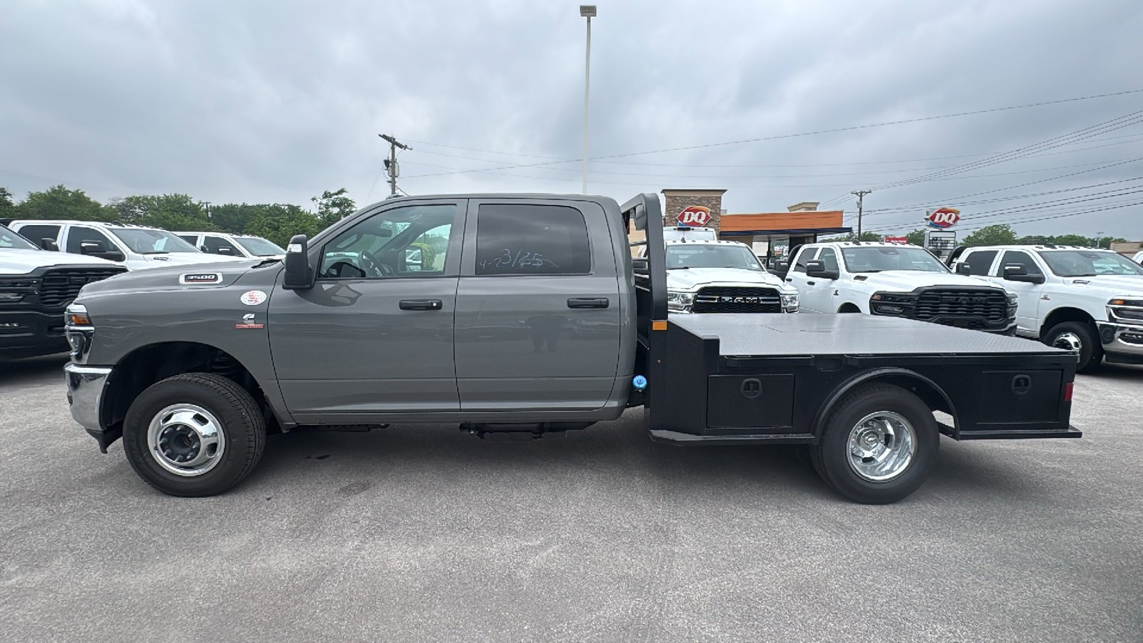 New 2026 Ceramic Gray Clear-Coat Exterior Paint RAM Tradesman image 8