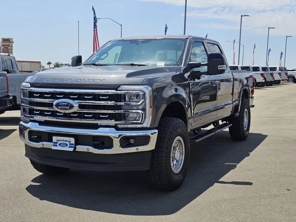 New 2026 Carbonized Gray Metallic Ford F-250® Lariat® image 4