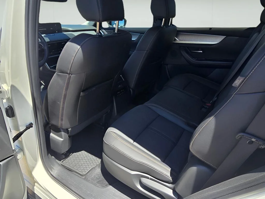 Used 2025 Rhodium White Premium Mazda Premium Package image 24