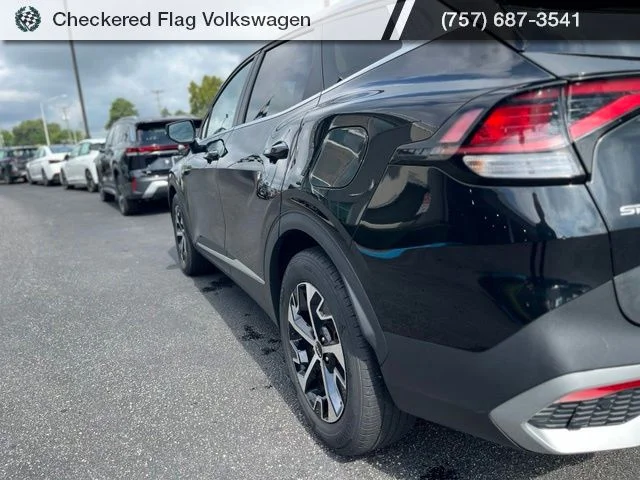 Used 2023 Ebony Black Kia EX image 8