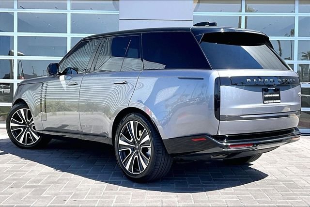 Certified Used 2023 Eiger Gray Metallic Land Rover SE image 12