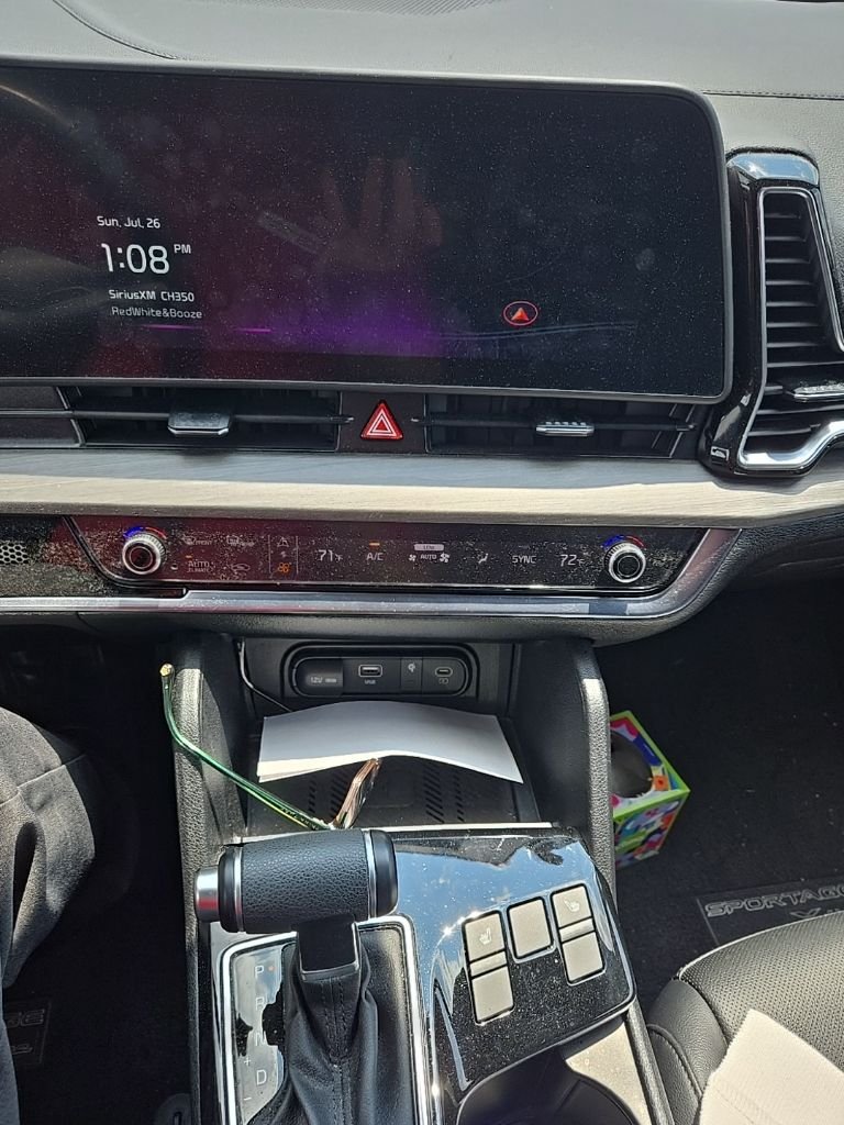 Used 2025 White Kia X-Line image 9