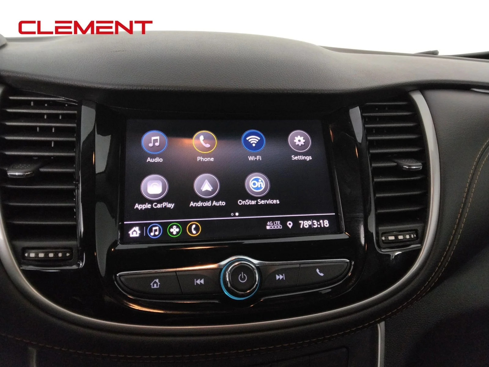 Used 2022 White Chevrolet LS image 16
