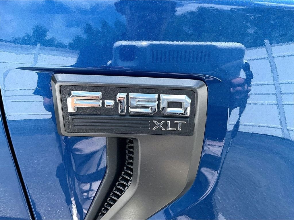 Used 2022 Blue Ford XLT image 27