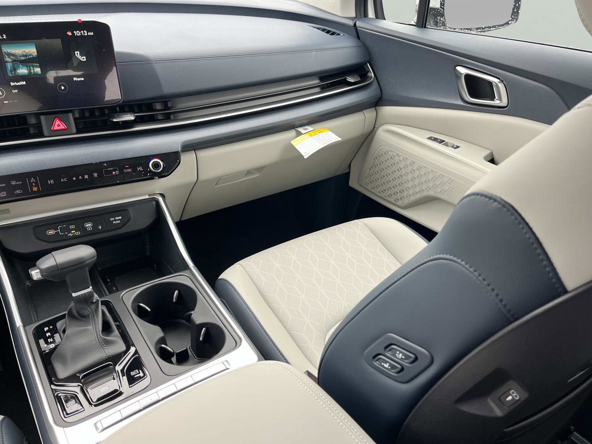 New 2026 Snow White Pearl Kia EX image 15