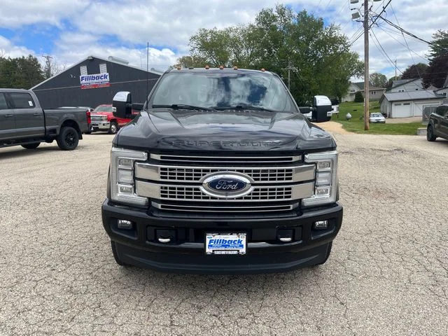 Used 2017 Shadow Black Ford Platinum image 9