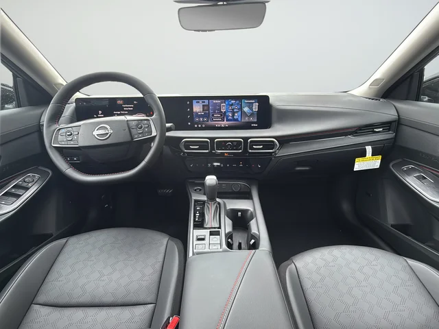 New 2026 Atlantic Gray Metallic / Super Black Two-tone Nissan SR image 18
