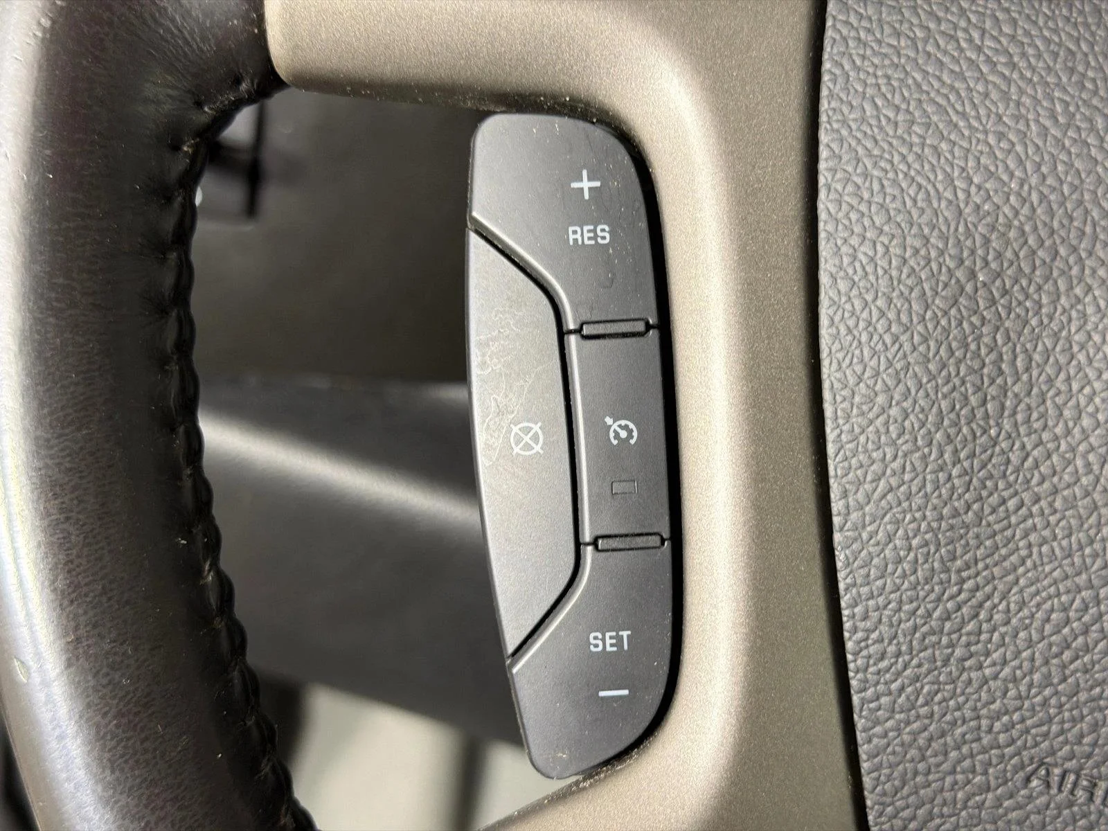 Used 2011 Beige Chevrolet LT image 23