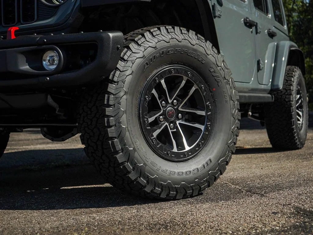 New 2026 Anvil Clear Coat Jeep Rubicon X image 5
