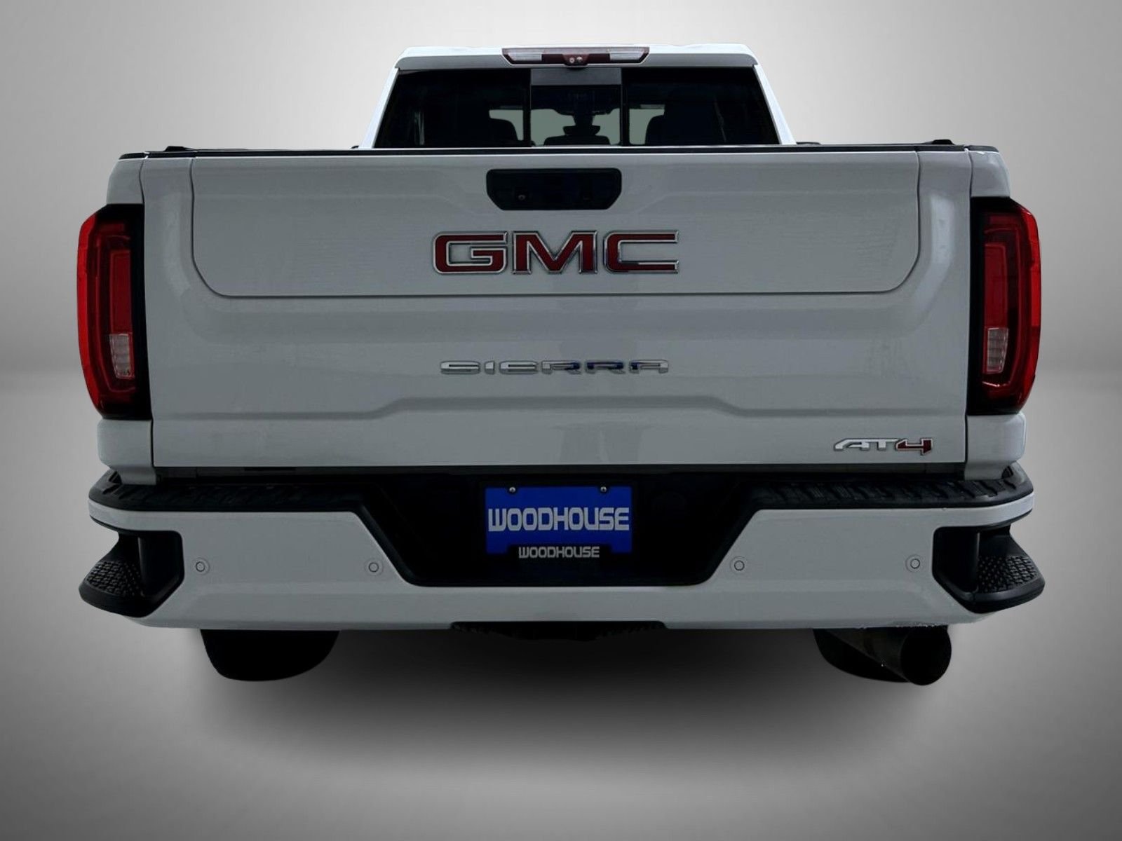 Used 2020 White GMC AT4 image 6